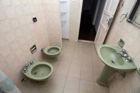 Casa para alugar com 117m², 3 quartos e 1 vagaBanheiro