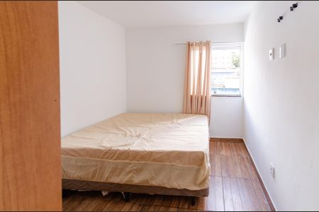 Quarto de kitnet/studio para alugar com 1 quarto, 30m² em João Pinheiro, Belo Horizonte