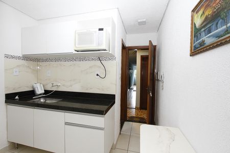 Cozinha de kitnet/studio para alugar com 1 quarto, 30m² em João Pinheiro, Belo Horizonte