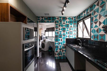 Apartamento à venda com 164m², 3 quartos e 3 vagasCozinha