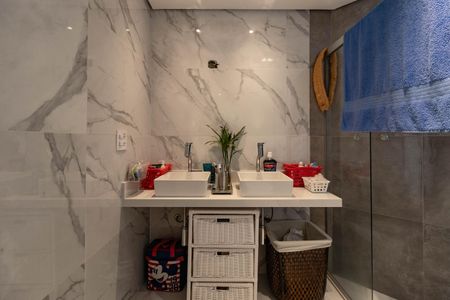 Apartamento à venda com 164m², 3 quartos e 3 vagasBanheiro da Suíte 3