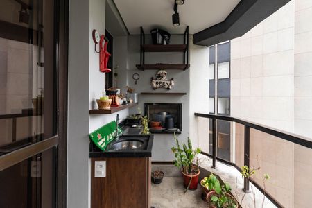 Apartamento à venda com 164m², 3 quartos e 3 vagasVaranda