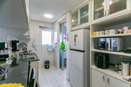 Apartamento à venda com 80m², 2 quartos e 2 vagasCozinha