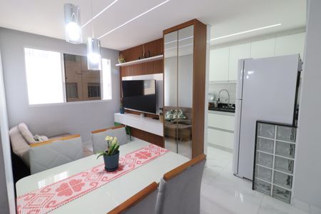 Sala de apartamento à venda com 2 quartos, 42m² em Jardim do Lago, Osasco