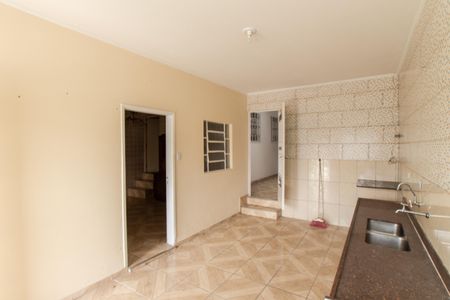 Casa para alugar com 130m², 2 quartos e 2 vagas Casa para alugar com 130m², 2 quartos e 2 vagasCozinha