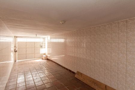 Casa para alugar com 130m², 2 quartos e 2 vagas Casa para alugar com 130m², 2 quartos e 2 vagasGaragem