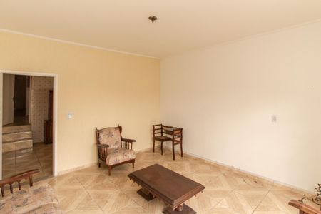 Casa para alugar com 130m², 2 quartos e 2 vagas Casa para alugar com 130m², 2 quartos e 2 vagasSala