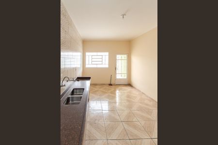 Casa para alugar com 130m², 2 quartos e 2 vagas Casa para alugar com 130m², 2 quartos e 2 vagasCozinha