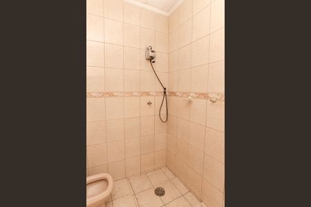 Casa para alugar com 130m², 2 quartos e 2 vagas Casa para alugar com 130m², 2 quartos e 2 vagasBanheiro