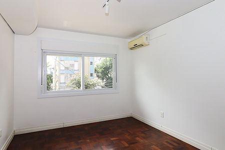 Casa à venda com 185m², 3 quartos e 3 vagasQuarto 3