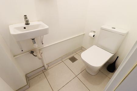 Casa à venda com 185m², 3 quartos e 3 vagasLavabo 2