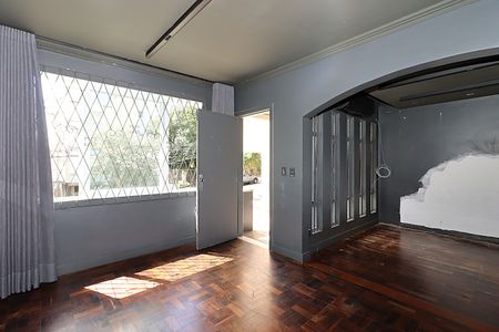 Sala de casa à venda com 3 quartos, 185m² em São João, Porto Alegre