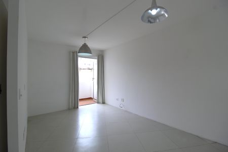 Sala de apartamento para alugar com 1 quarto, 62m² em Chácara Itaim, São Paulo