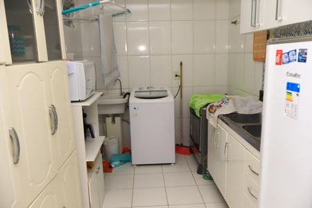Apartamento para alugar com 57m², 2 quartos e 1 vagaCozinha