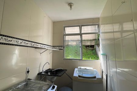 Área de Serviço de apartamento para alugar com 2 quartos, 45m² em Jardim Primavera, Duque de Caxias