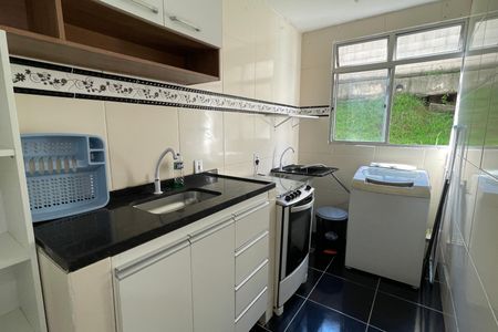 Cozinha de apartamento para alugar com 2 quartos, 45m² em Jardim Primavera, Duque de Caxias