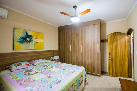 Casa à venda com 425m², 4 quartos e 3 vagasQuarto 3