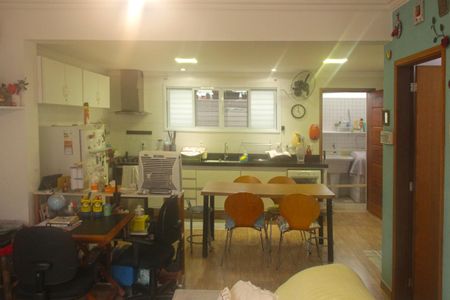 Sala de casa para alugar com 2 quartos, 120m² em Embaré, Santos