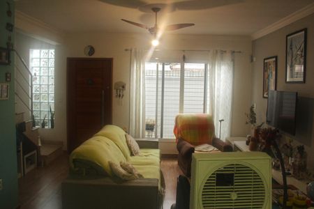 Sala de casa para alugar com 2 quartos, 120m² em Embaré, Santos