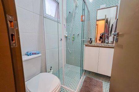 Apartamento à venda com 150m², 3 quartos e 2 vagas Apartamento à venda com 150m², 3 quartos e 2 vagasBanheiro da Suíte