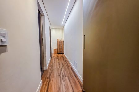 Corredor de apartamento à venda com 3 quartos, 150m² em Vila América, Santo André