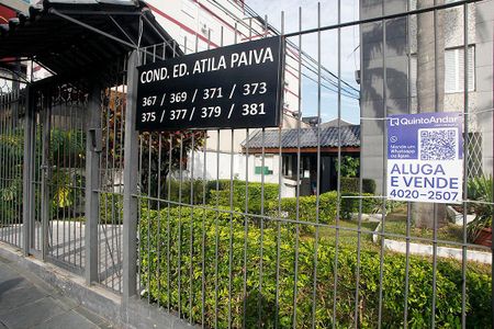 Apartamento para alugar com 114m², 4 quartos e sem vagaPlaquinha