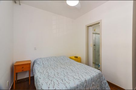 Apartamento à venda com 60m², 2 quartos e 2 vagasSuíte