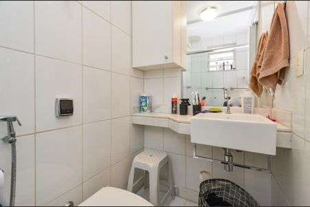 Apartamento à venda com 60m², 2 quartos e 2 vagasBanheiro Suíte