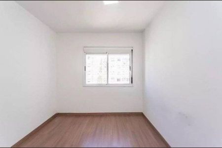 Quarto 3 de apartamento para alugar com 3 quartos, 68m² em Vila Ipiranga, Porto Alegre