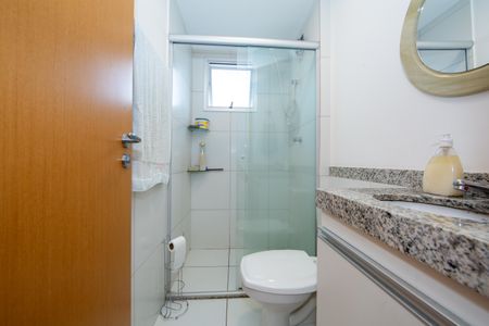 Apartamento à venda com 55m², 2 quartos e 1 vagaBANHEIRO