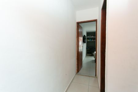 Casa de condomínio para alugar com 66m², 2 quartos e 1 vagaCorredor 