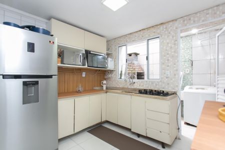 Casa de condomínio para alugar com 66m², 2 quartos e 1 vagaCozinha 