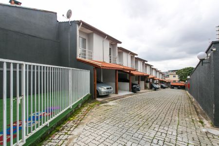 Casa de condomínio para alugar com 66m², 2 quartos e 1 vagaÁrea comum - Condomínio