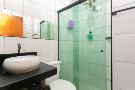 Casa de condomínio para alugar com 66m², 2 quartos e 1 vagaBanheiro 