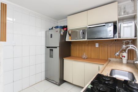 Casa de condomínio para alugar com 66m², 2 quartos e 1 vagaCozinha 