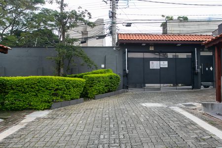 Casa de condomínio para alugar com 66m², 2 quartos e 1 vagaÁrea comum - Entrada 