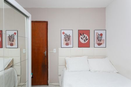 Casa de condomínio para alugar com 66m², 2 quartos e 1 vagaQuarto 1 