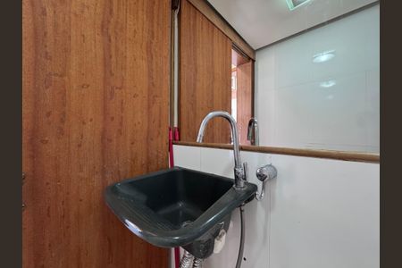 Apartamento para alugar com 70m², 2 quartos e 2 vagasLavabo e Área de Serviço