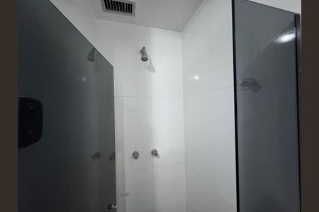 Apartamento para alugar com 70m², 2 quartos e 2 vagasBanheiro Social