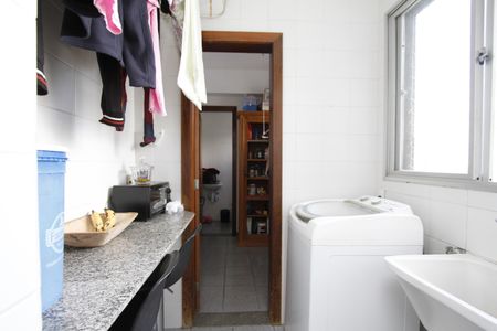 Apartamento à venda com 100m², 3 quartos e 1 vagaÁrea de Serviço
