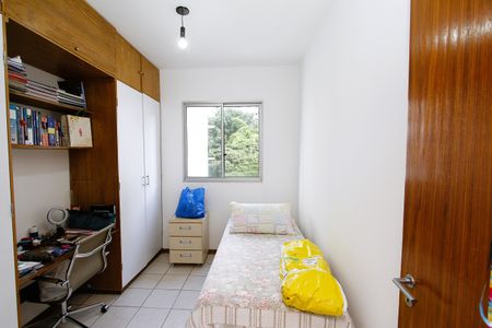 Apartamento à venda com 100m², 3 quartos e 1 vagaQuarto 2