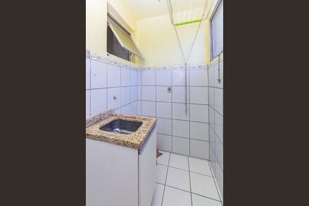Lavanderia  de apartamento para alugar com 2 quartos, 52m² em Jardim Itu, Porto Alegre