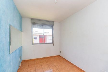 Sala  de apartamento para alugar com 2 quartos, 52m² em Jardim Itu, Porto Alegre
