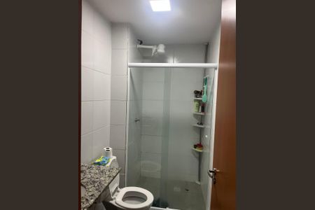 Banheiro de apartamento para alugar com 2 quartos, 50m² em Jardim Boa Vista (Zona Oeste), Osasco