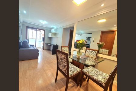Sala de apartamento para alugar com 2 quartos, 60m² em Cristal, Porto Alegre