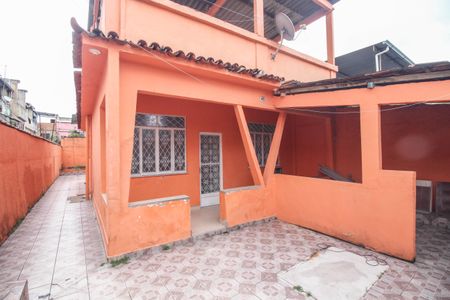 Casa para alugar com 93m², 2 quartos e 1 vagaQuintal