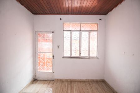 Sala de casa para alugar com 2 quartos, 93m² em Cabuís, Nilópolis