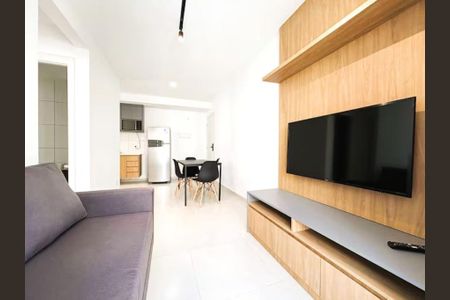 Sala de apartamento para alugar com 2 quartos, 52m² em Santo Cristo, Rio de Janeiro