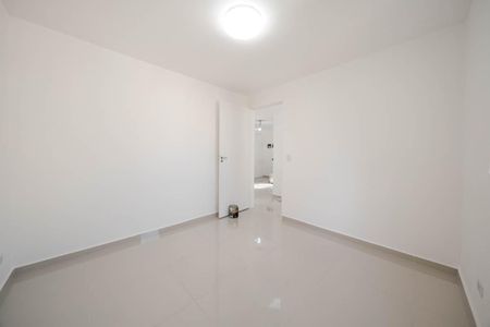 Quarto 2 de apartamento para alugar com 2 quartos, 52m² em Jardim Maringa, São Paulo
