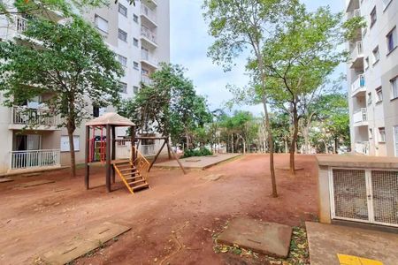 Apartamento para alugar com 52m², 2 quartos e sem vagaÁrea comum